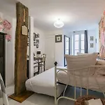 Chateau Biek Daire *