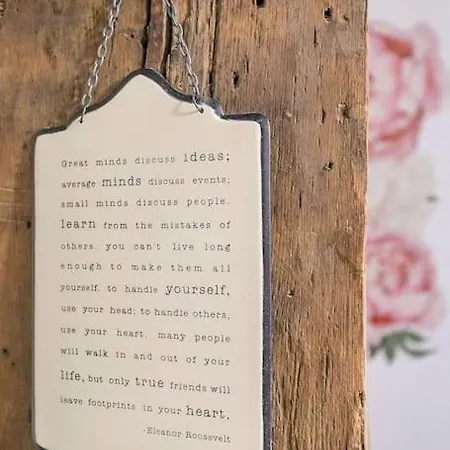 Chateau Biek 公寓 *