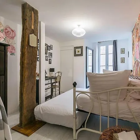 Chateau Biek شقة *