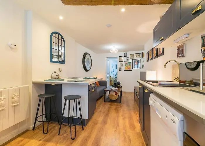 Chateau Biek * Dijon