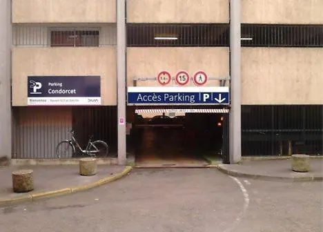 Chateau Biek Apartamento *